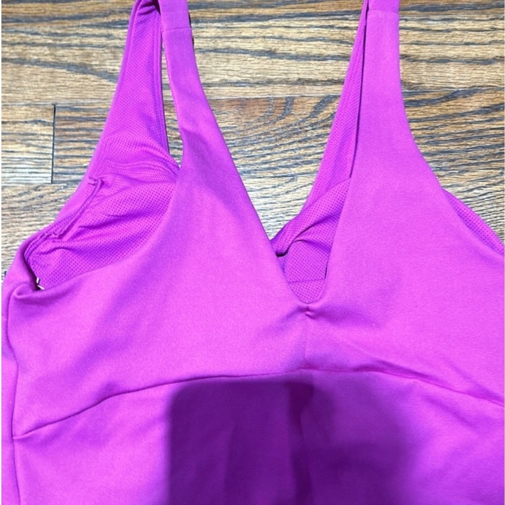 Cropped Tank / Bra - Picture 3 of 3
